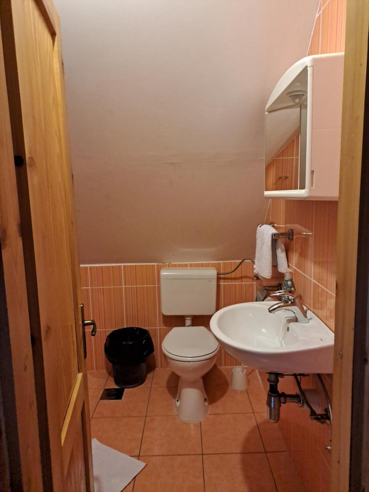 Guesthouse Andrea Poljanak Ngoại thất bức ảnh