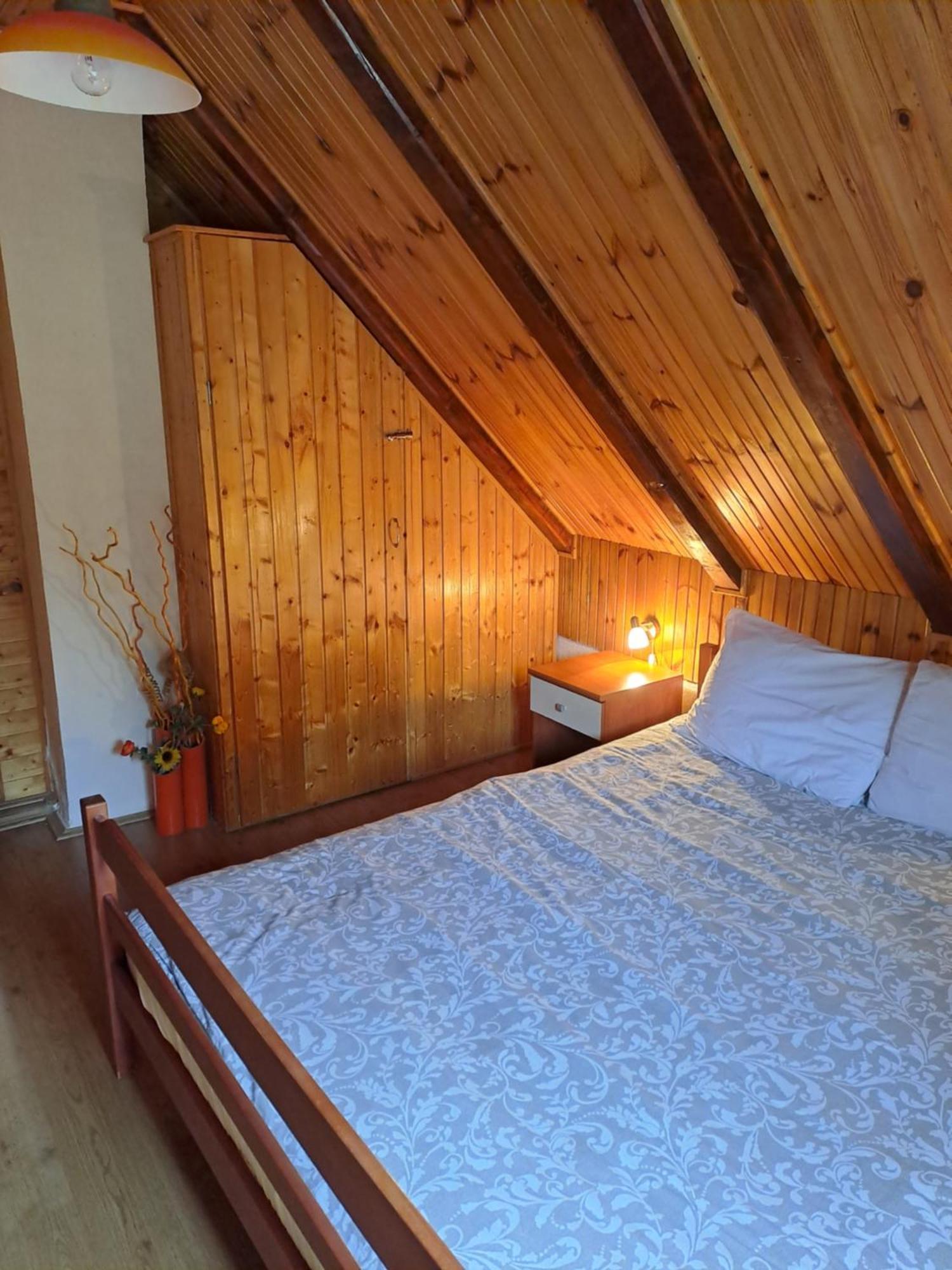 Guesthouse Andrea Poljanak Ngoại thất bức ảnh