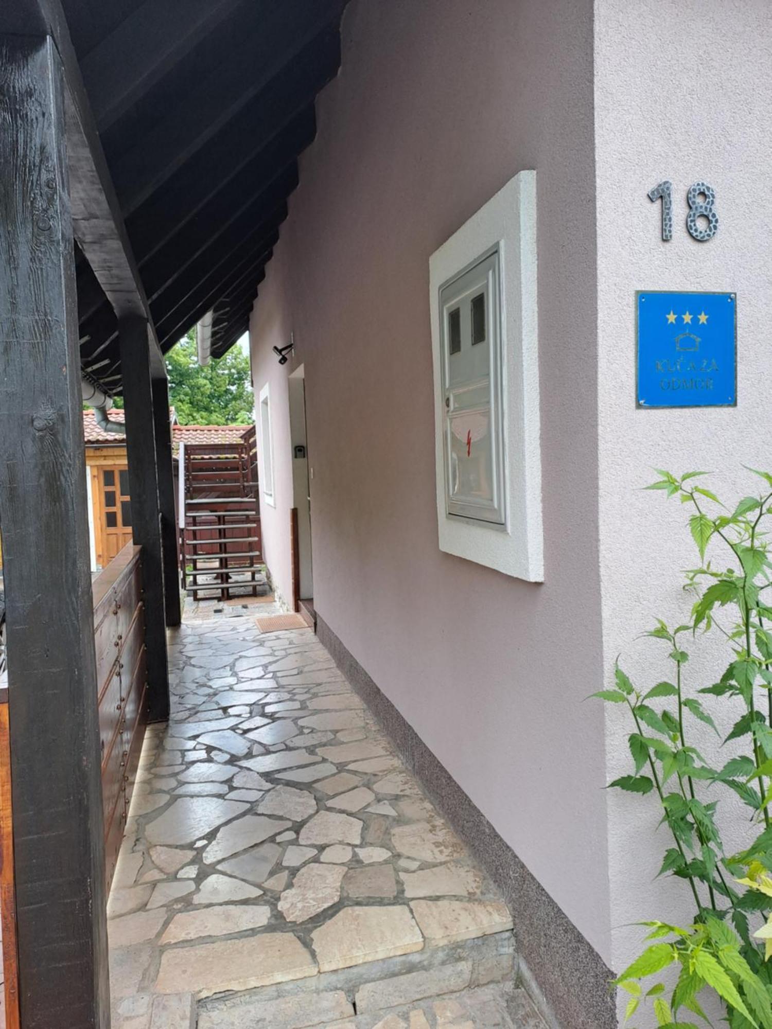 Guesthouse Andrea Poljanak Ngoại thất bức ảnh